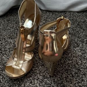 Michael Kors Gold Peep-Toe Heels